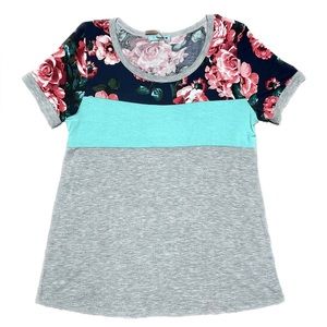 NWT Womens Boutique Super Soft Top Size S